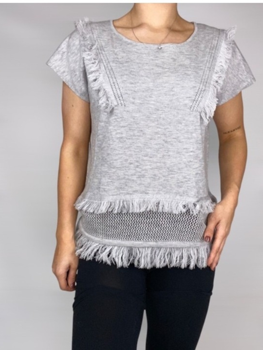 One Grey Day Light Gray Fringe Knit Top - Sz M